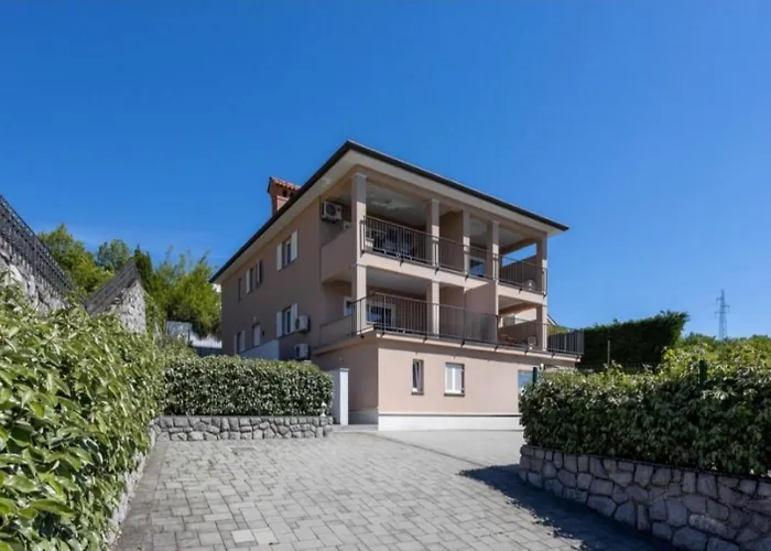 Lea - Oleander Ičići